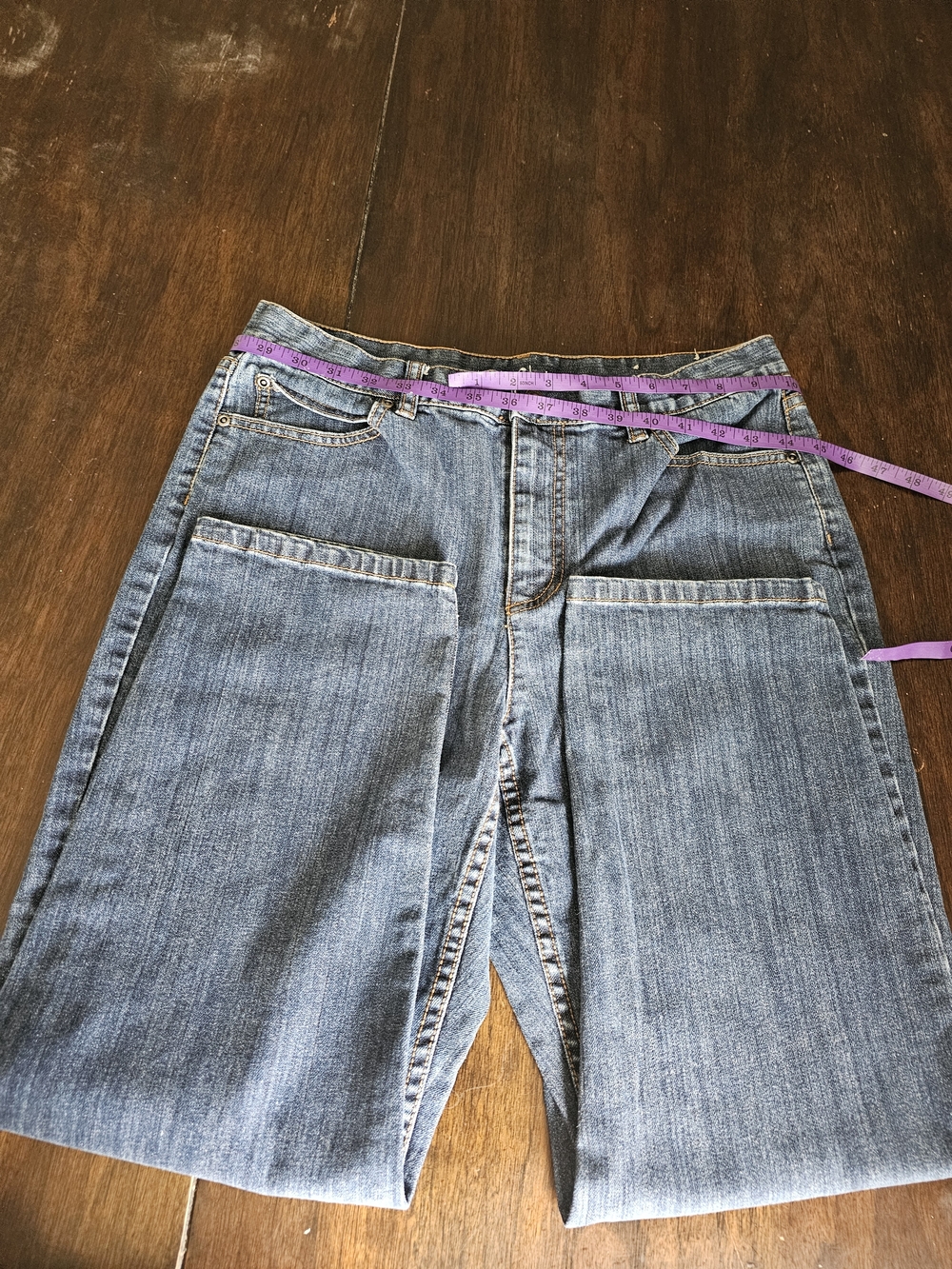 Liz Claiborne Slim Straight Jeans in Dark Blue Wash - Picture 5 of 14